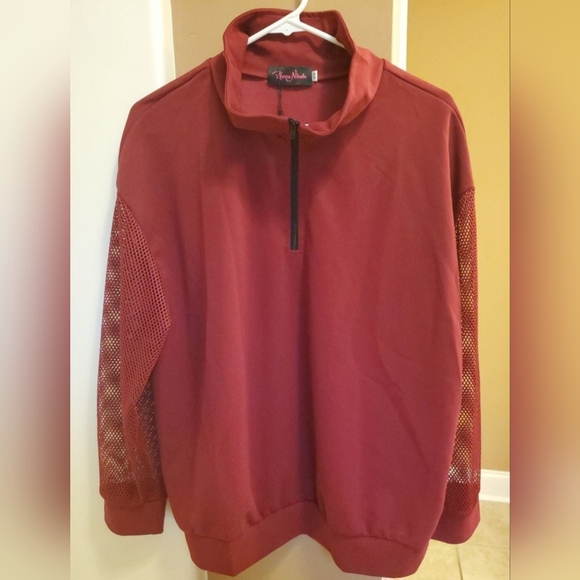 NWT Ladies Performance Top/Hoodie w/mesh sleeves -Sz. 16W (burgundy) - Picture 1 of 4